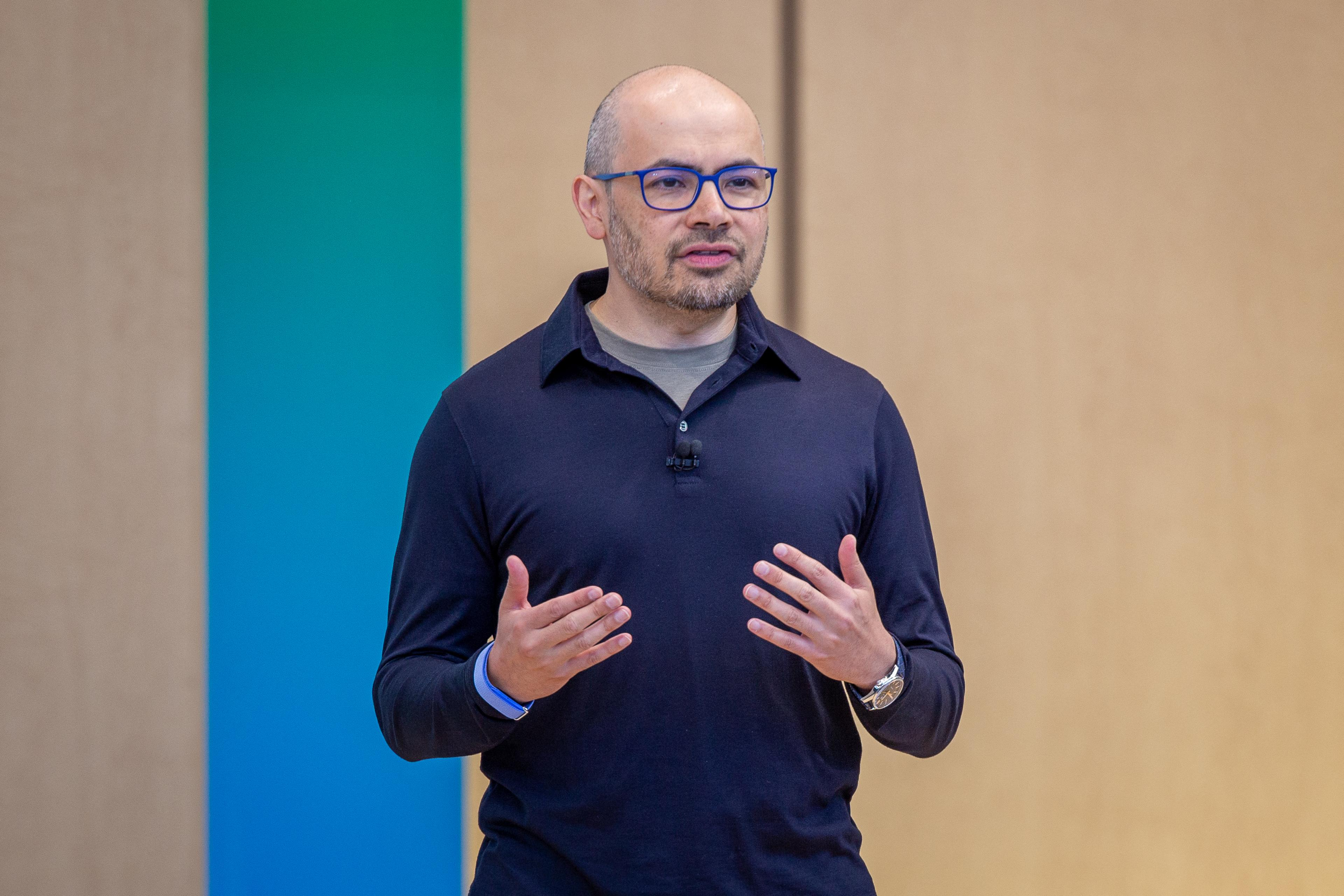 Google Reshuffles DeepMind Leadership