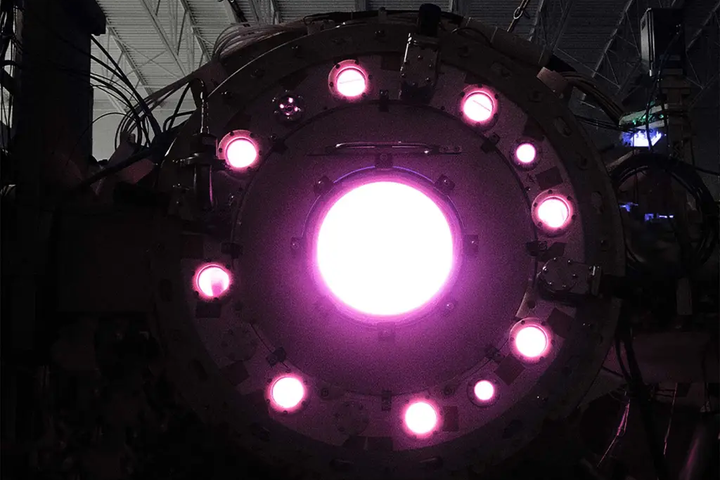 Helion pushes back expectations for commercial fusion