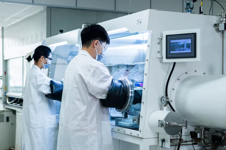 Sunthetics Joins Autonomous Chemistry Lab Project