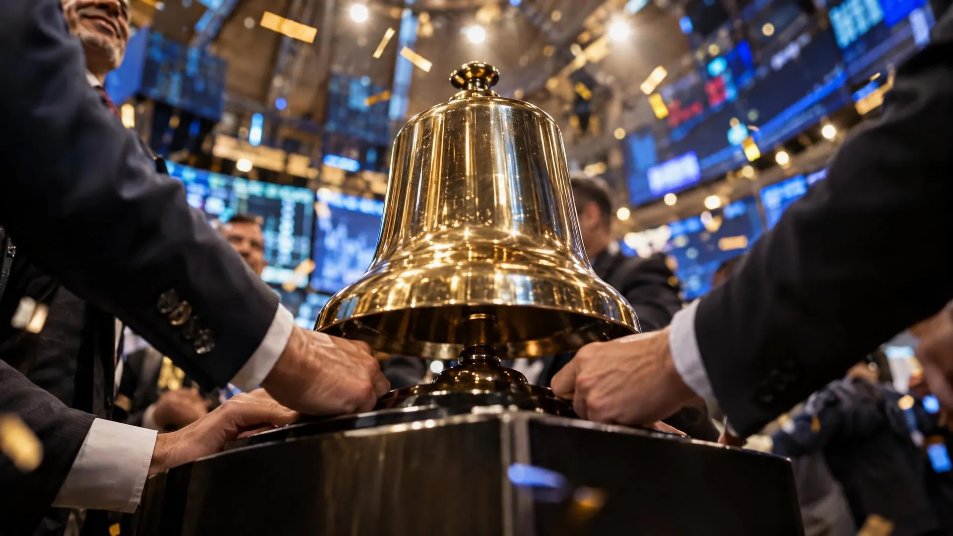 Ives Ultra Raises $200M for Private AI Fund