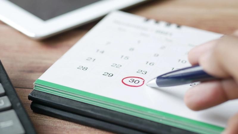 Does an FSA Roll Over? 2026 Carryover, Grace Period, and Run-Out Rules
