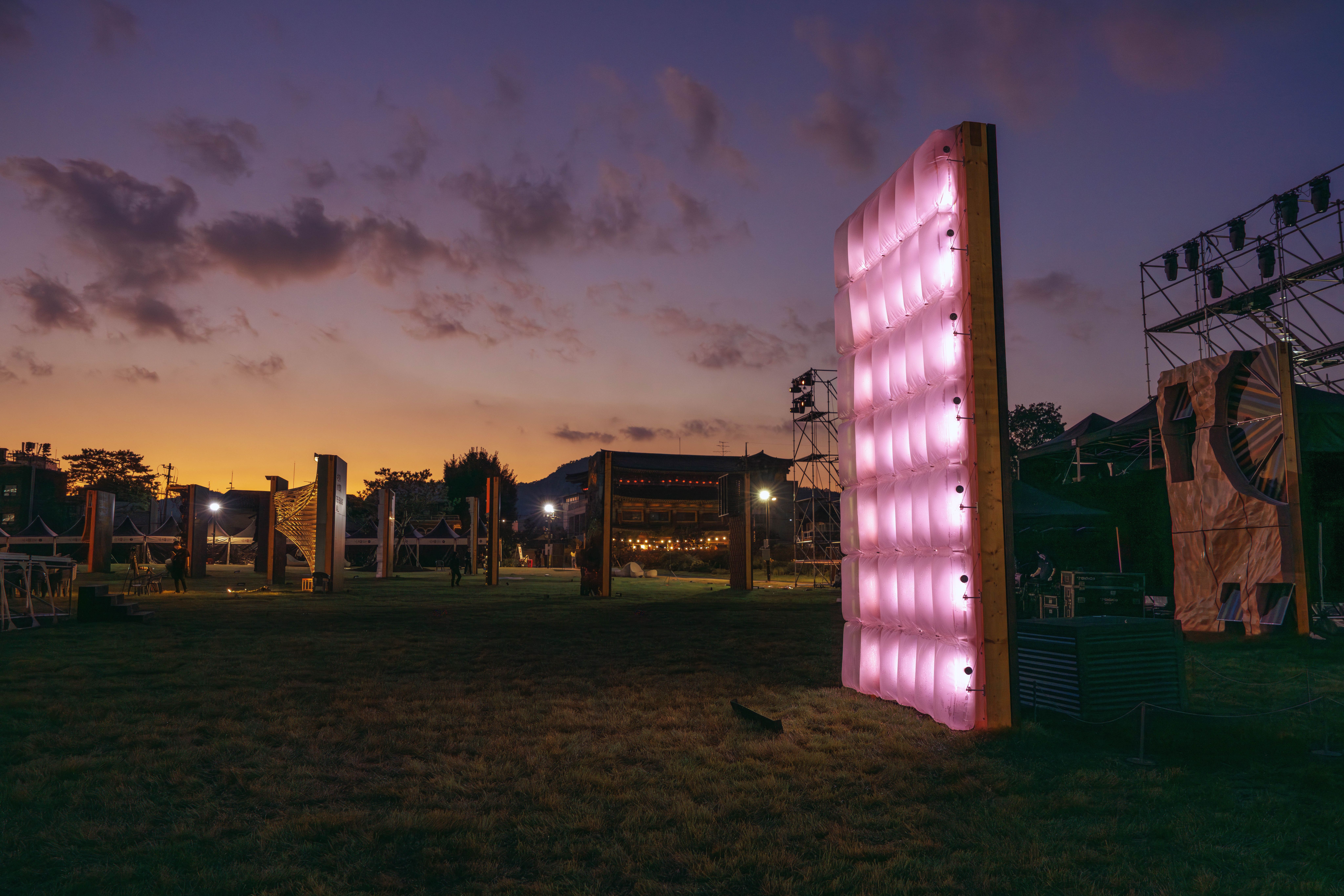 Breathing Cells at the Seoul Biennale | MAD