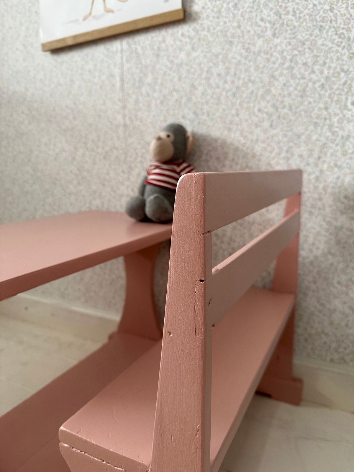 Kinderbank mit Tisch
