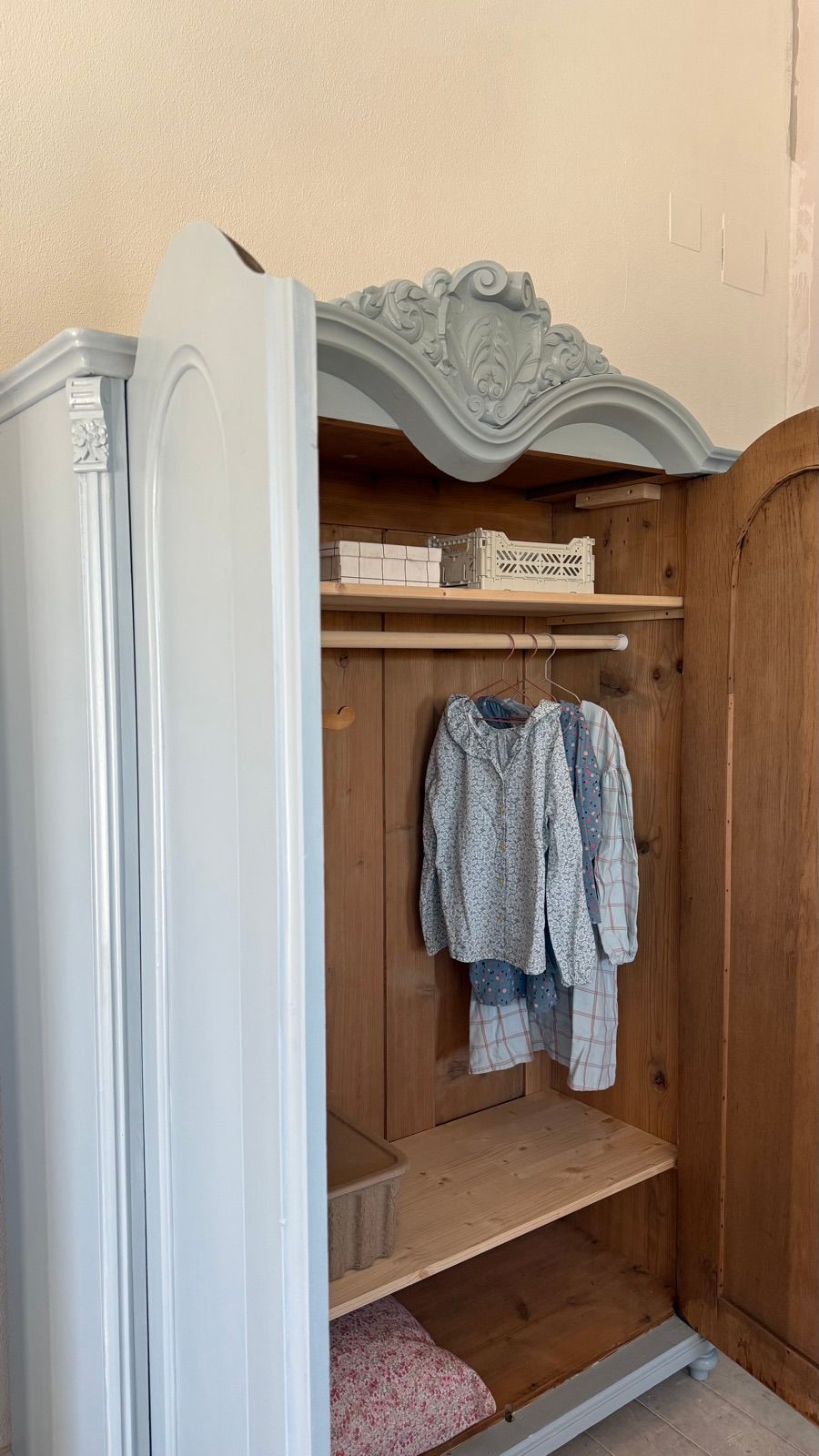Kinderkasten antik grau, Ansicht 3