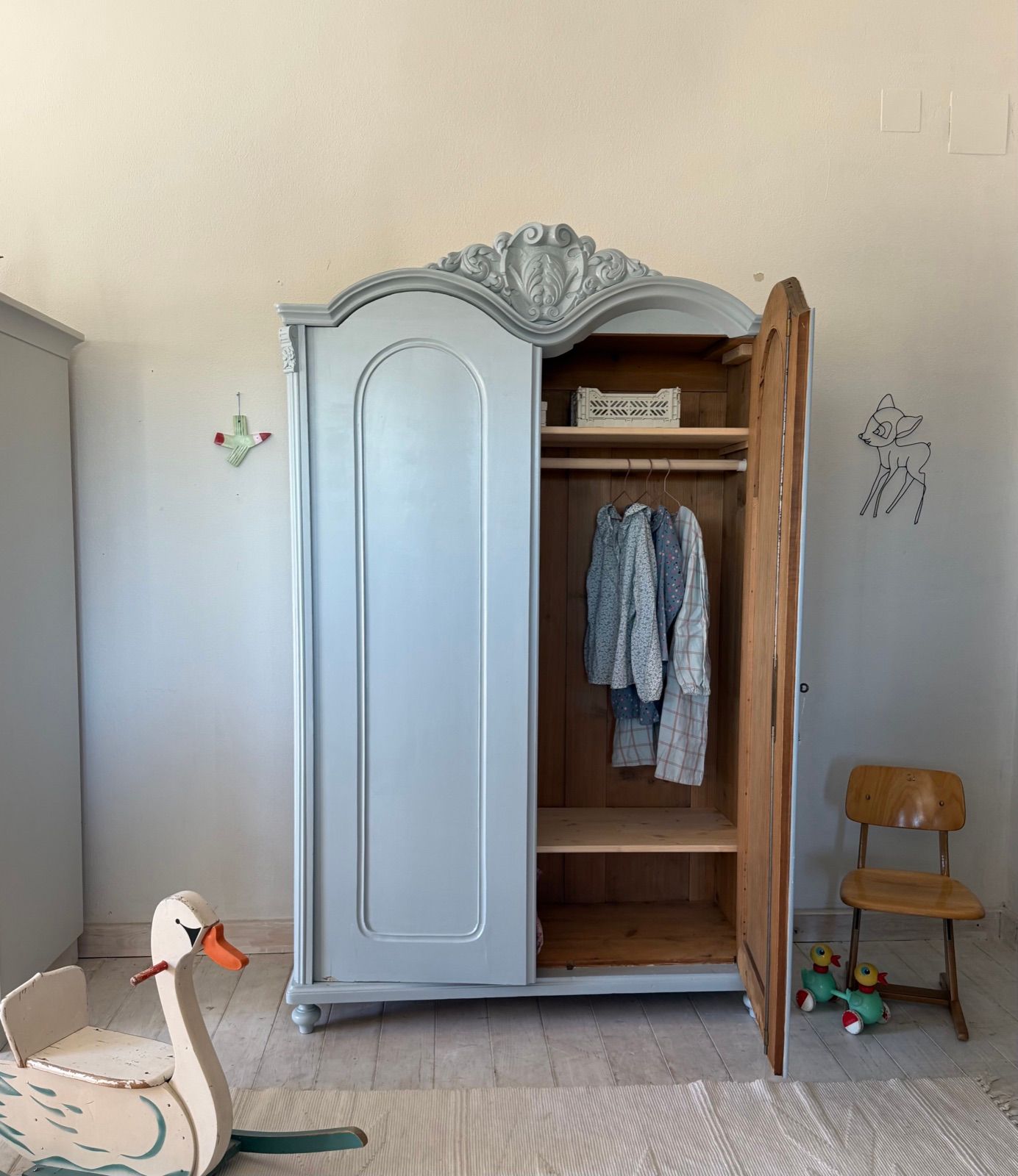 Kinderkasten antik grau, Ansicht 2