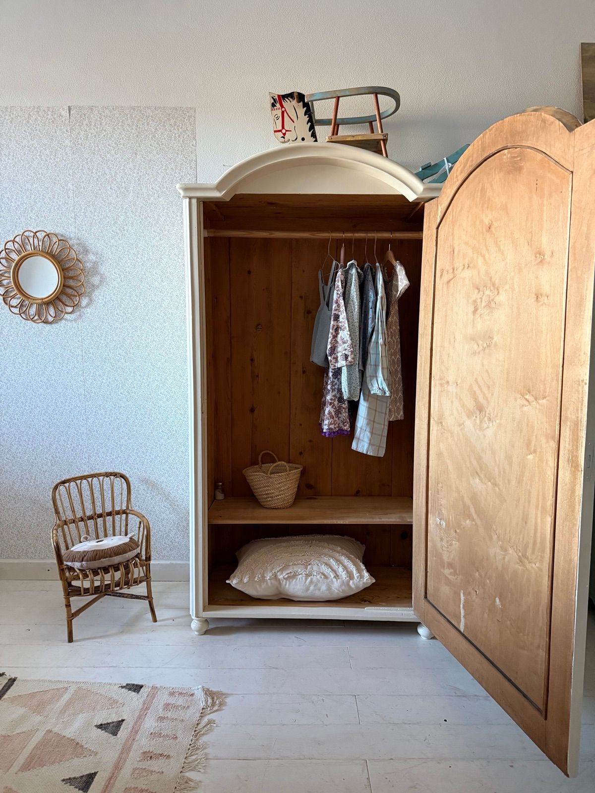 Kinderkasten antik weiß, Ansicht 6