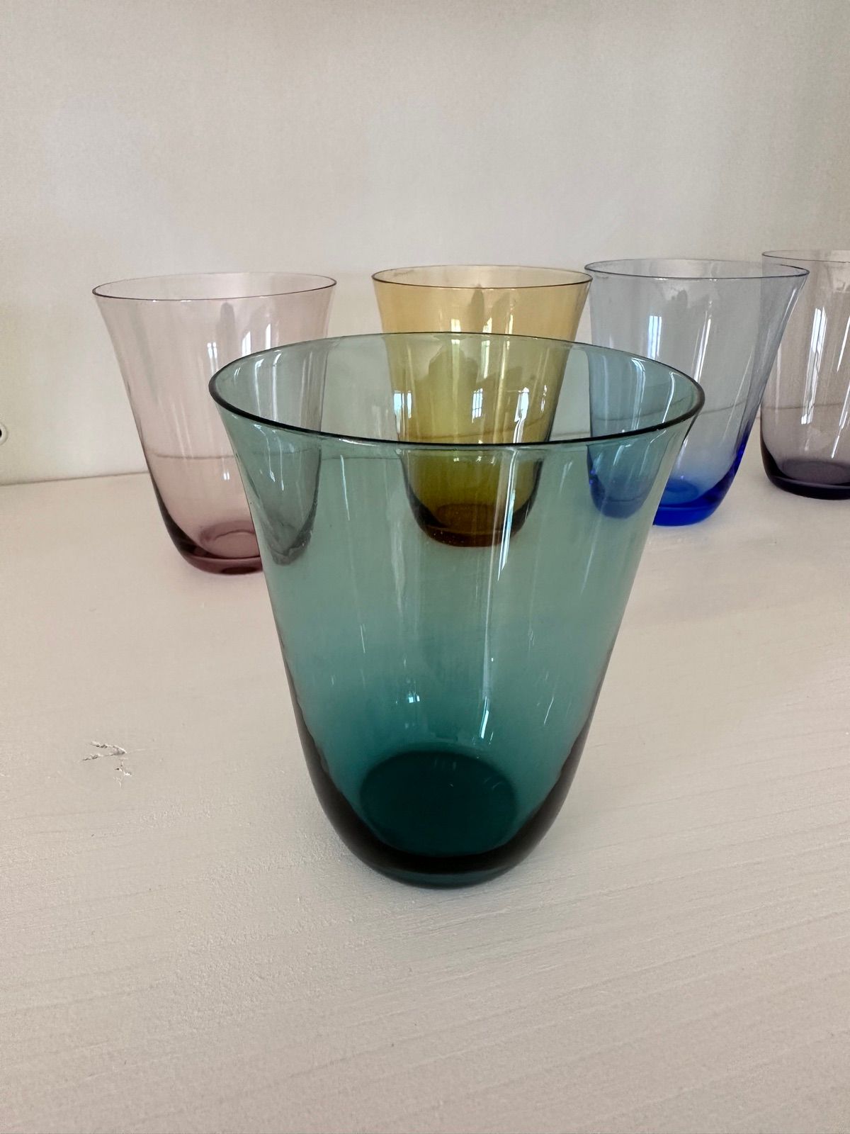 6 bunte Vintage Gläser