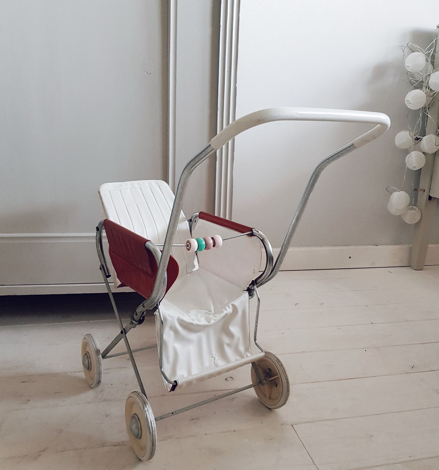 Vintage Puppenbuggy