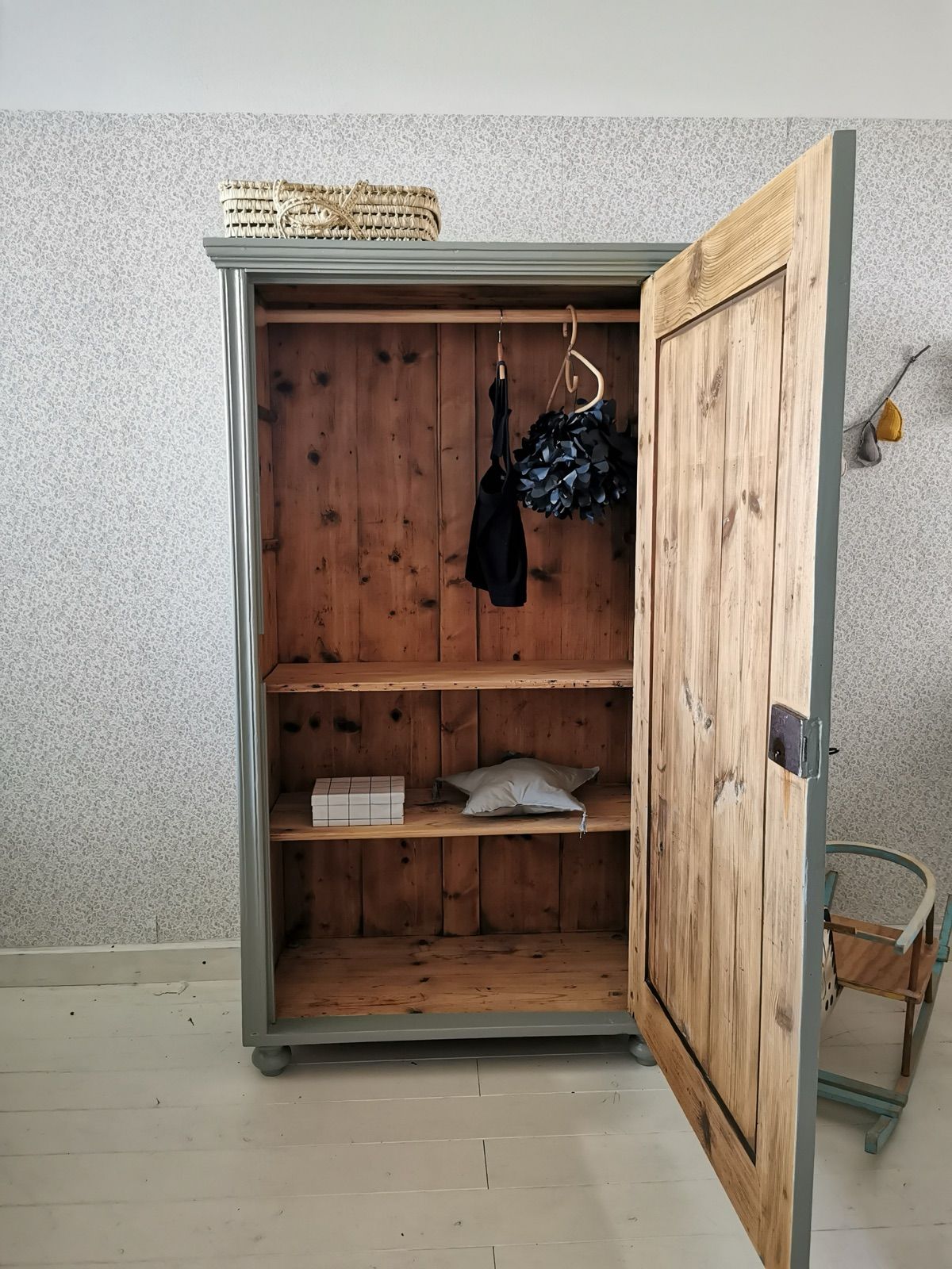 Vintage Kasten grün, Ansicht 3