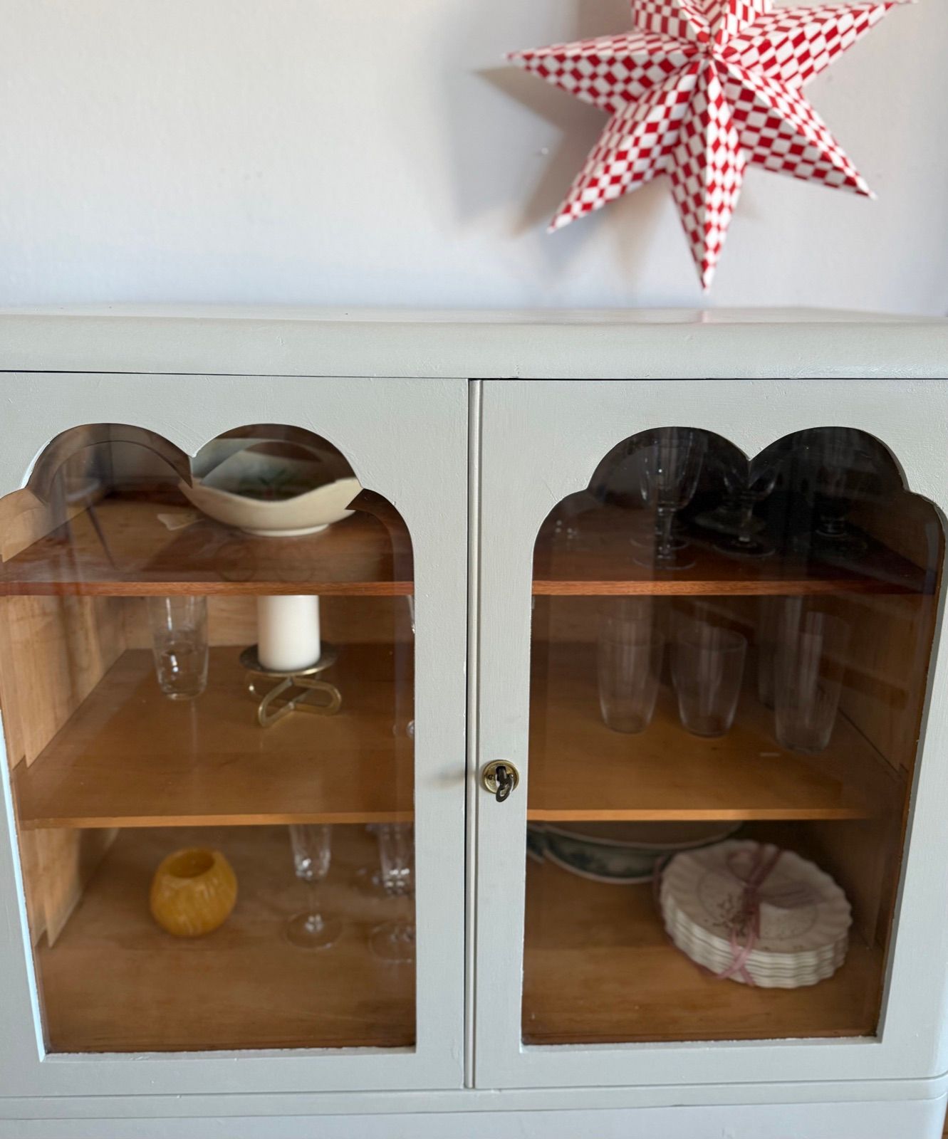 Glasvitrine grau, Ansicht 5