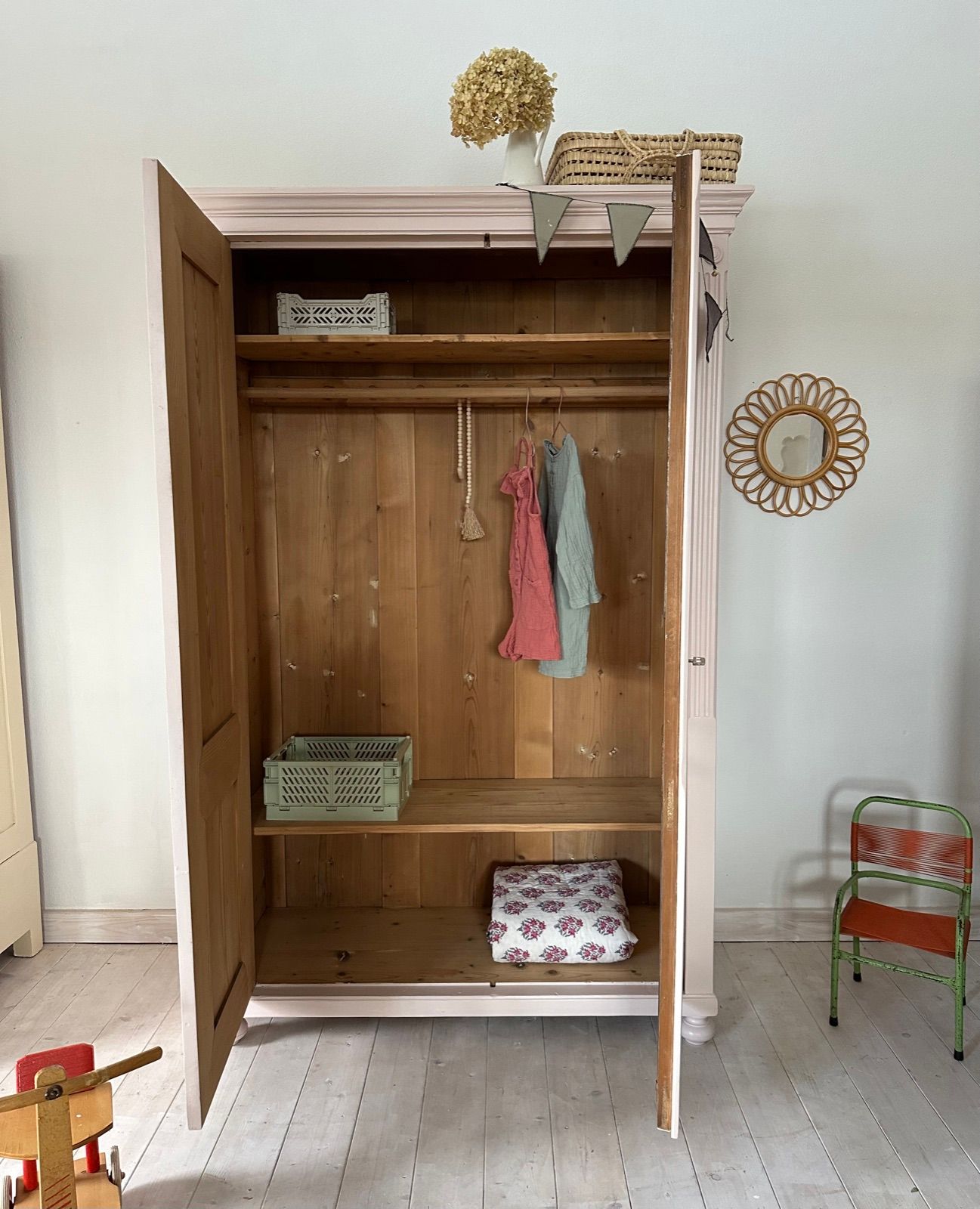 Vintage Kasten Calamine, Ansicht 5