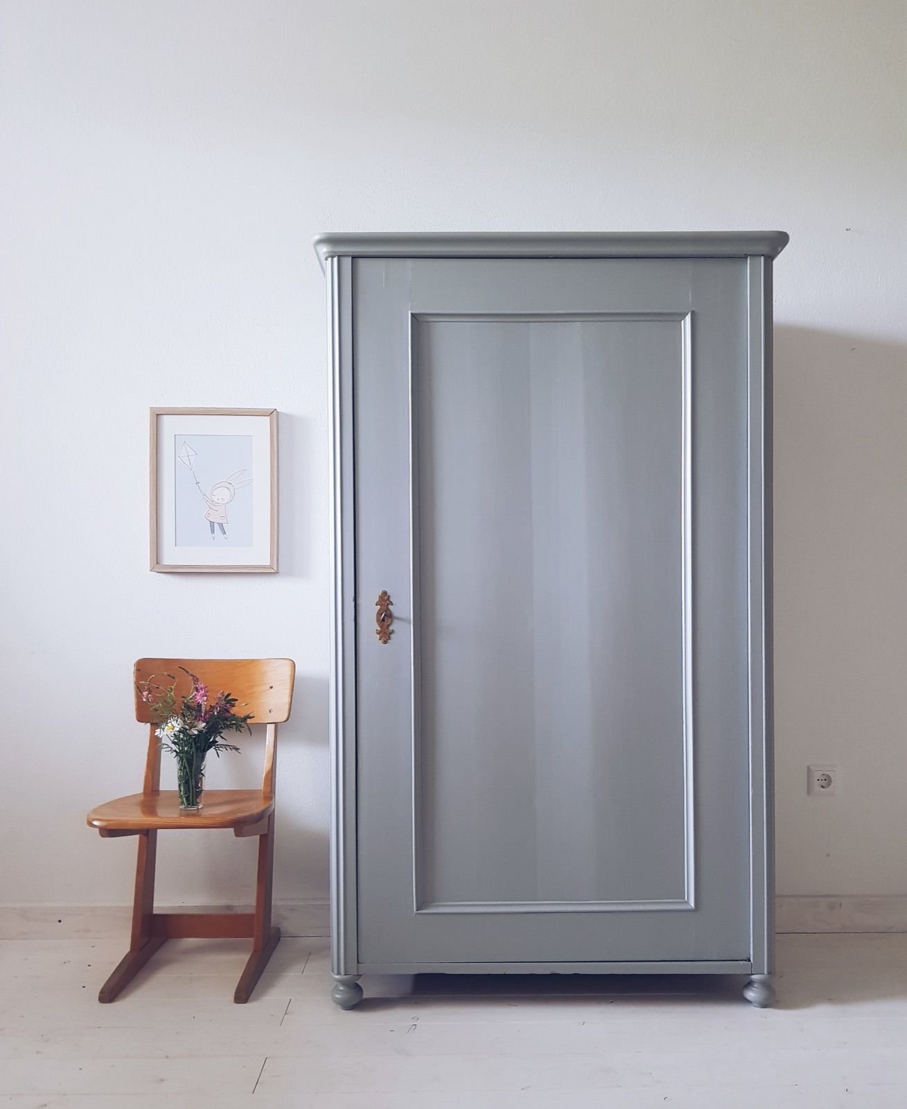 Kinderkasten, 170 cm breit