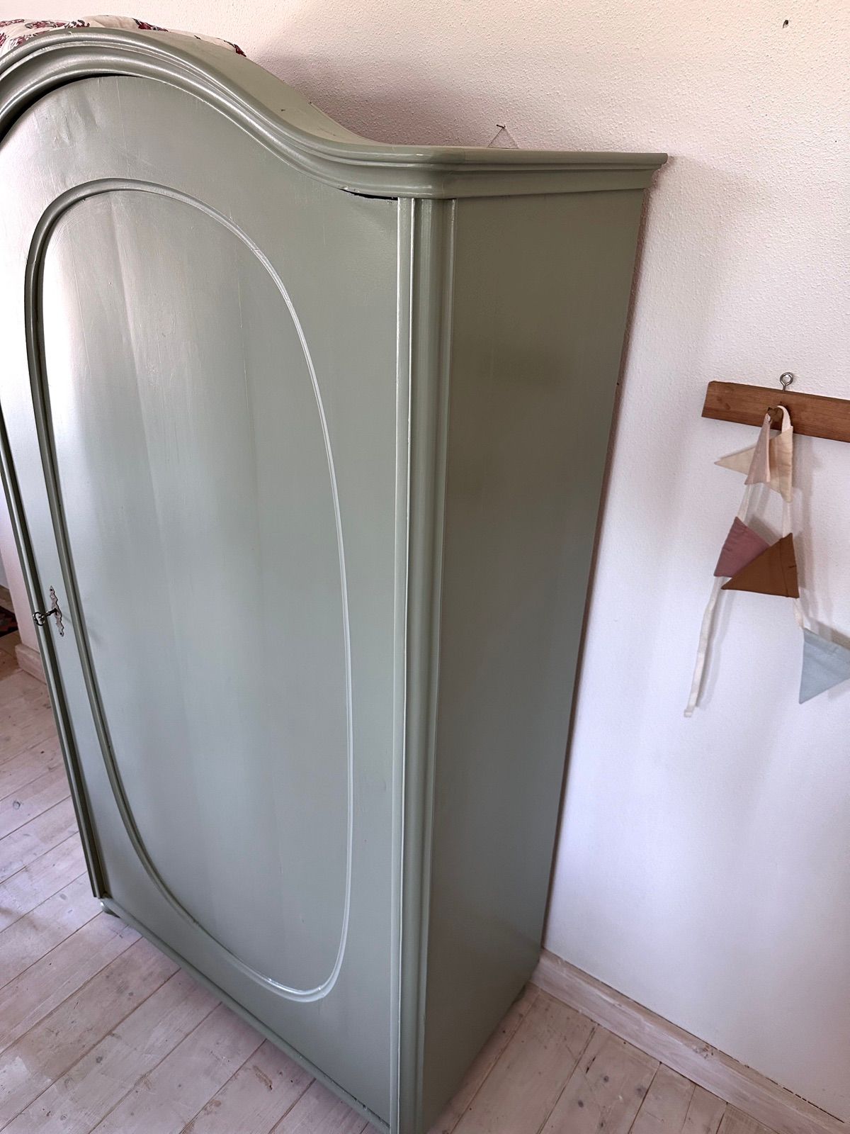 Vintage Kasten eintürig, Ansicht 3