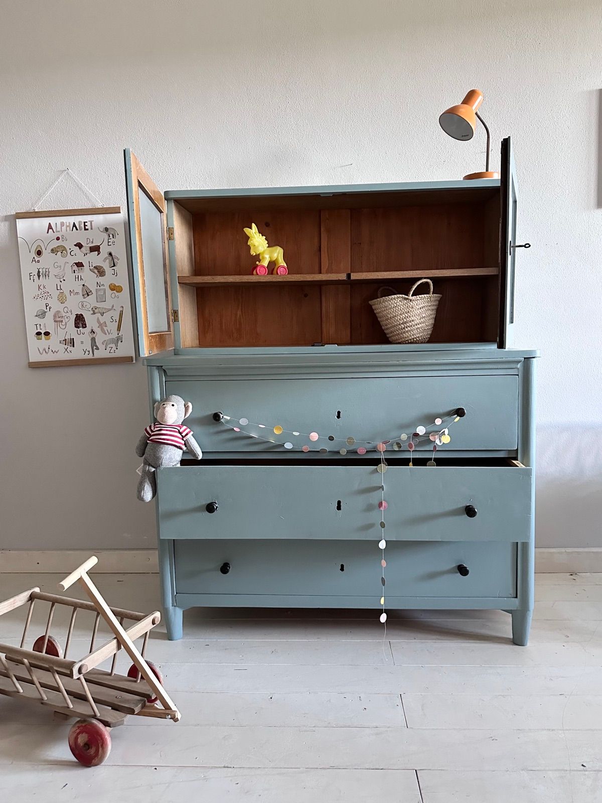 Vintage Kommode mit Aufsatz, Ansicht 6