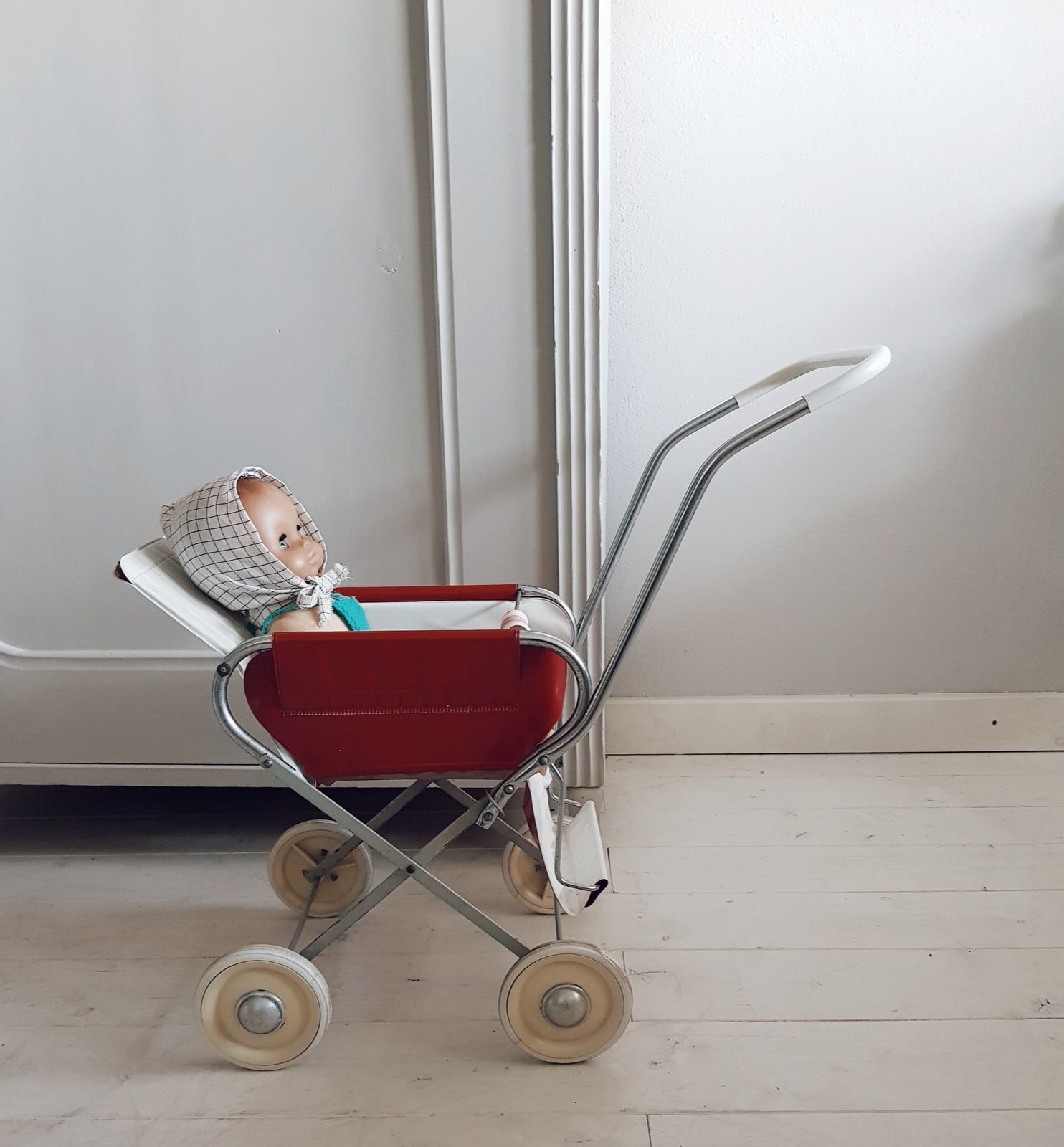 Vintage Puppenbuggy, Ansicht 3