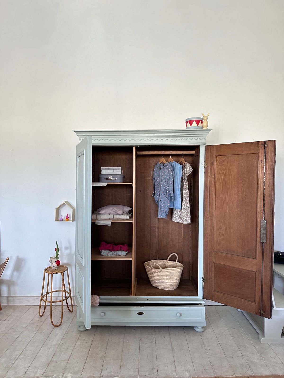 Vintage Kasten, 120 cm breit, Ansicht 3