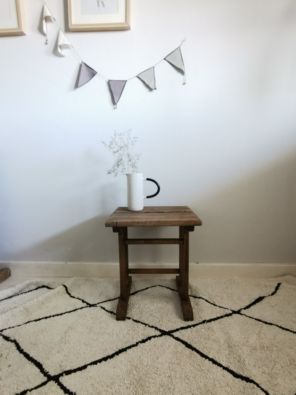 Holzhocker