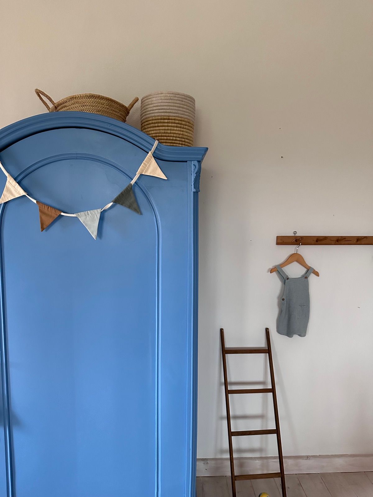 Vintage Kasten blau, Ansicht 2