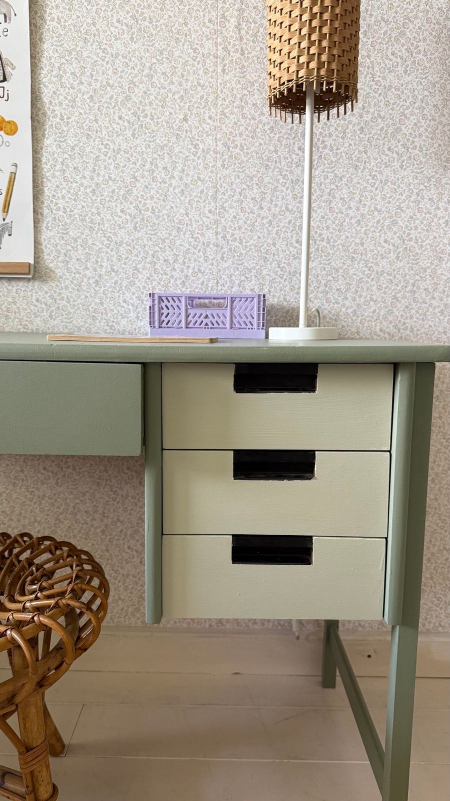 Vintage Schreibtisch grau, Ansicht 4