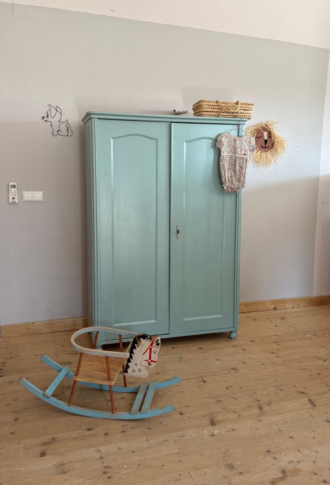 Vintage Kasten Vollholz, Ansicht 5