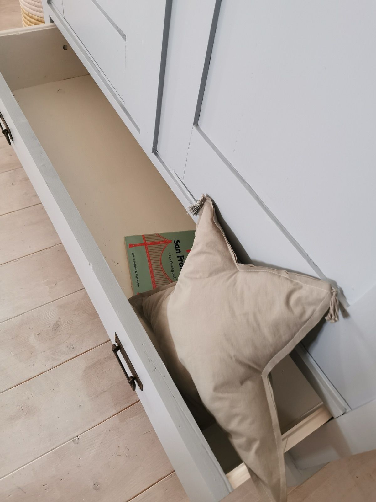 Vintage Kasten, 52 cm breit, Ansicht 4