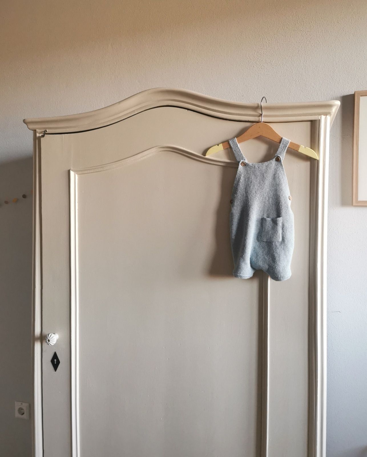 Vintage Kasten, 47 cm breit, Ansicht 2