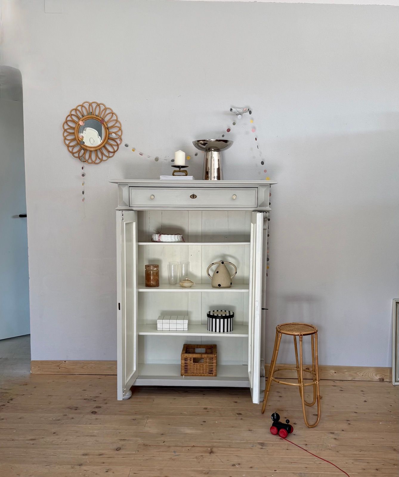 Antike Kommode Vertiko, Ansicht 2