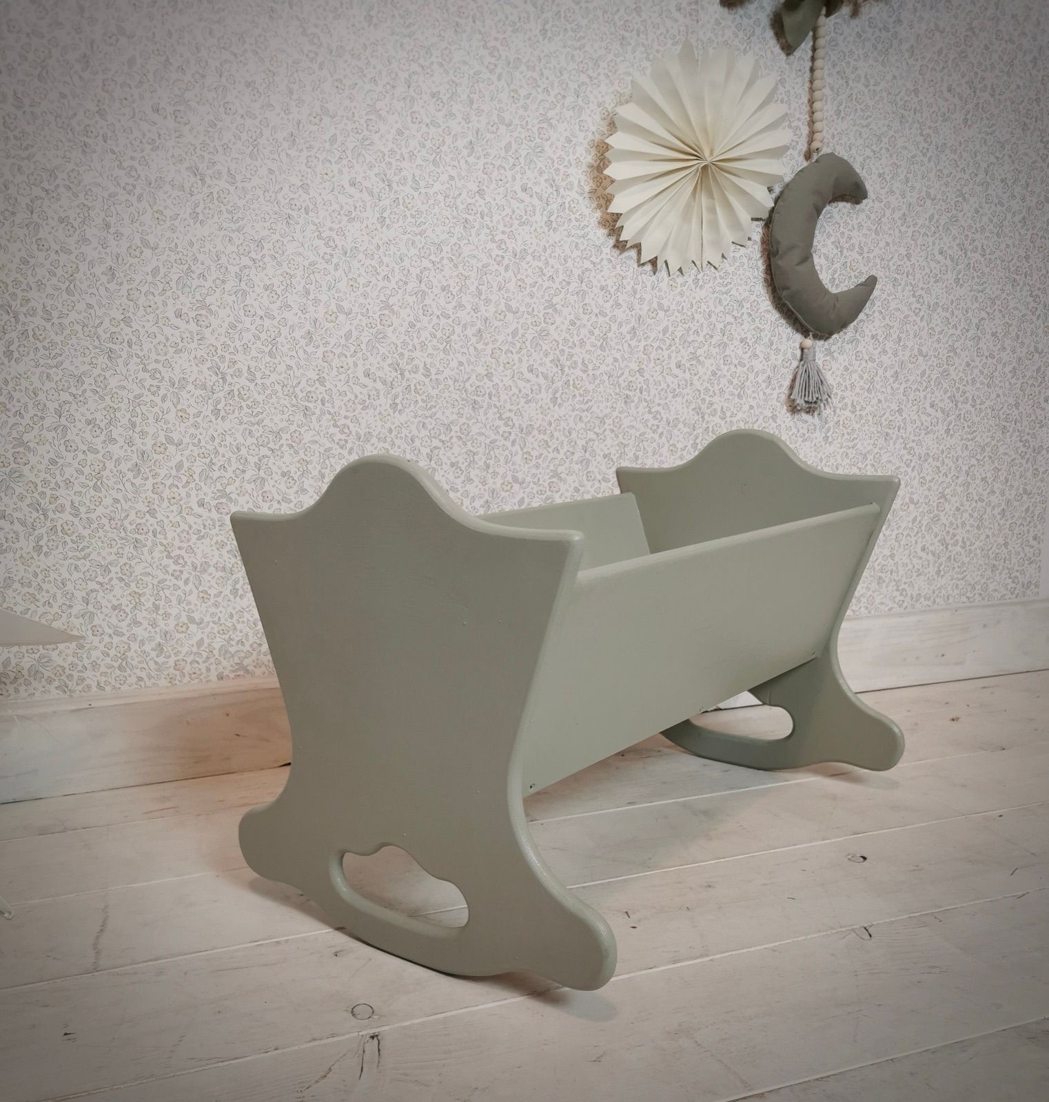 Puppenwiege mintgrün, Ansicht 3