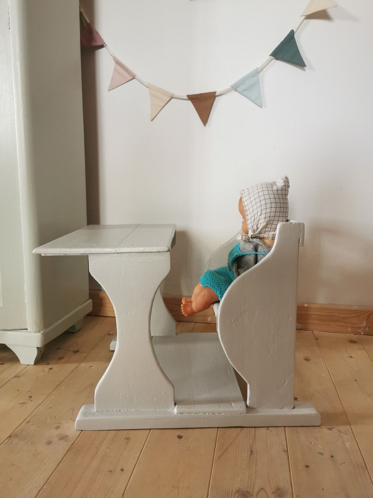 Puppenbank, Ansicht 4