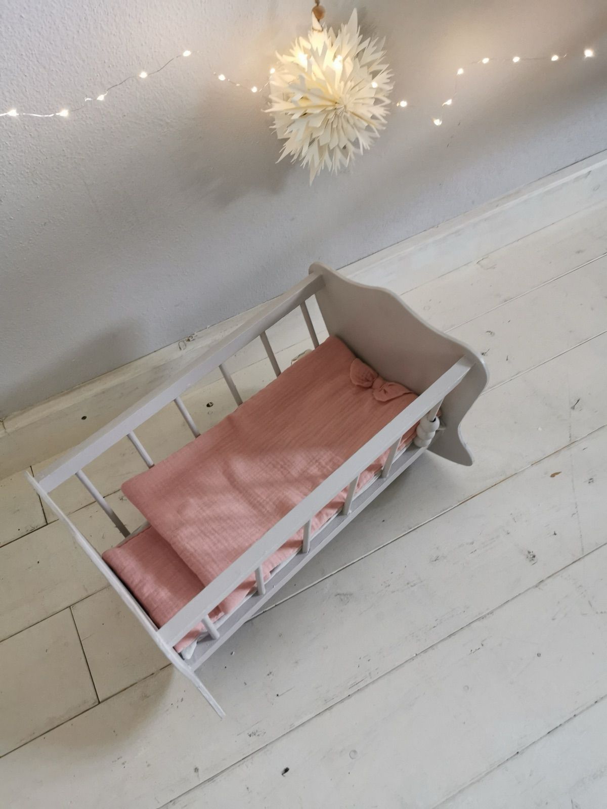 Puppenwiege graulila, Ansicht 4