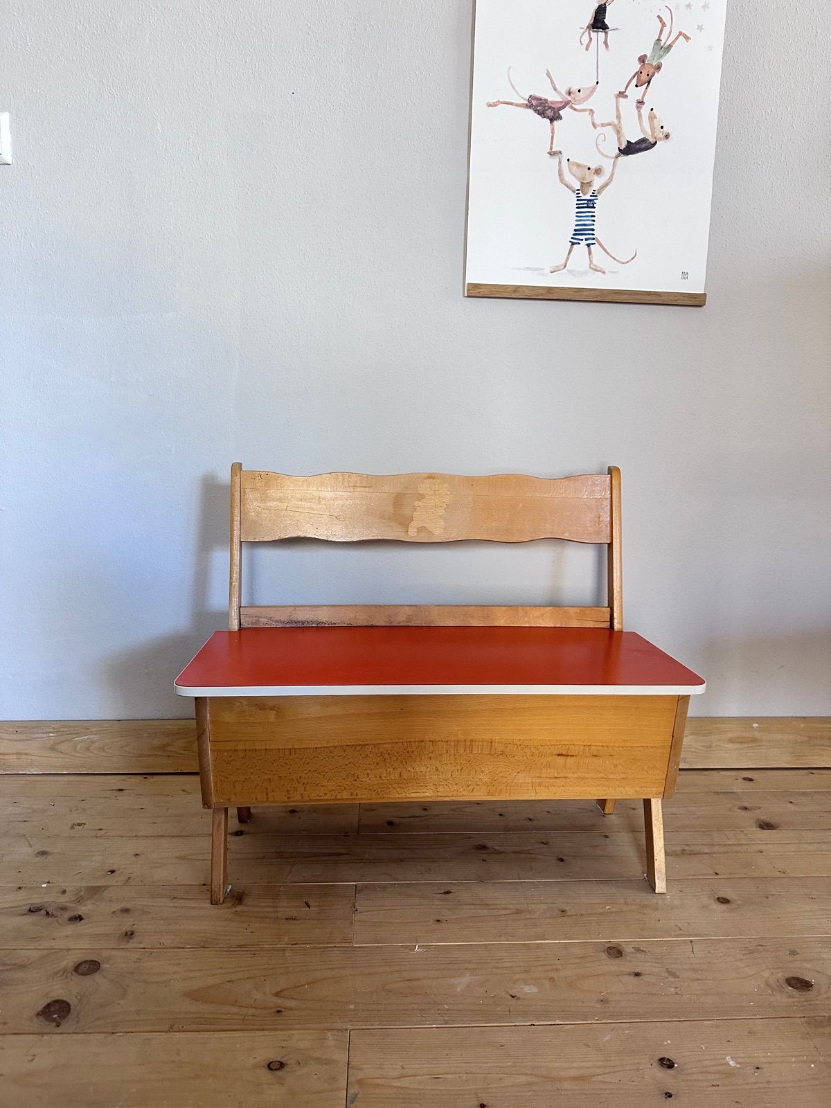Kindertisch & Bank, Ansicht 2