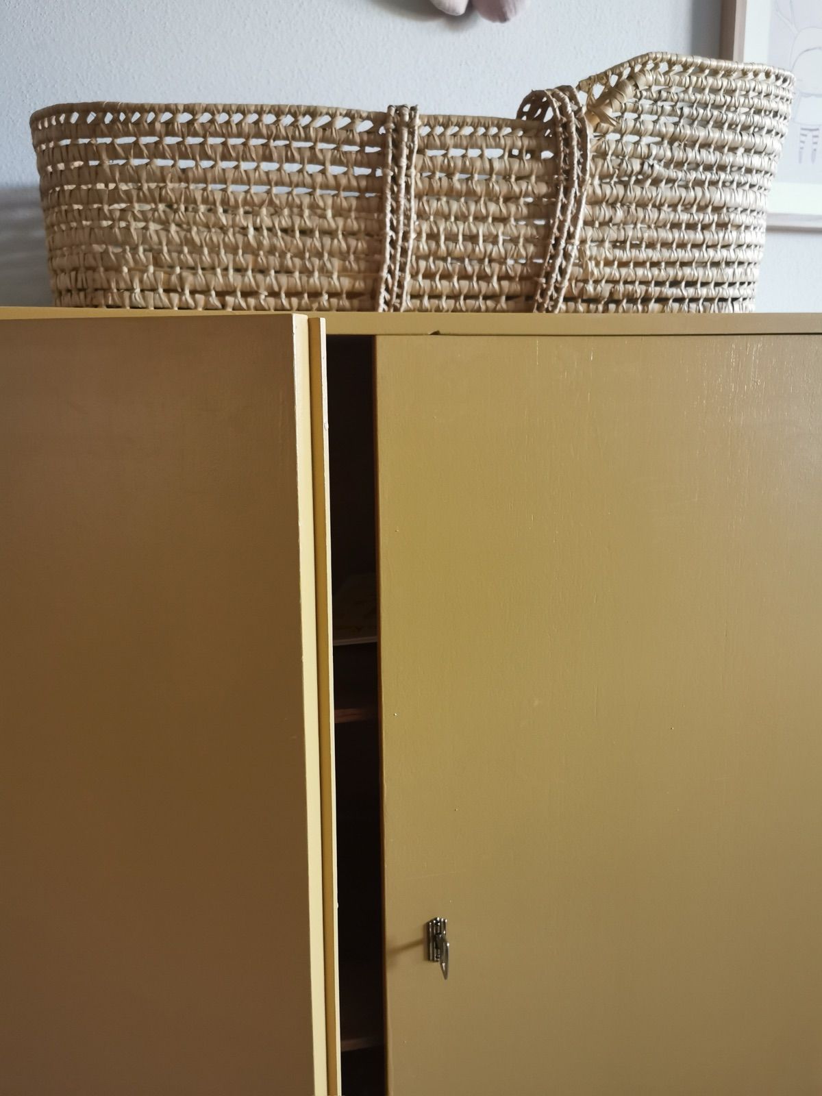 Highboard gelb, Ansicht 4