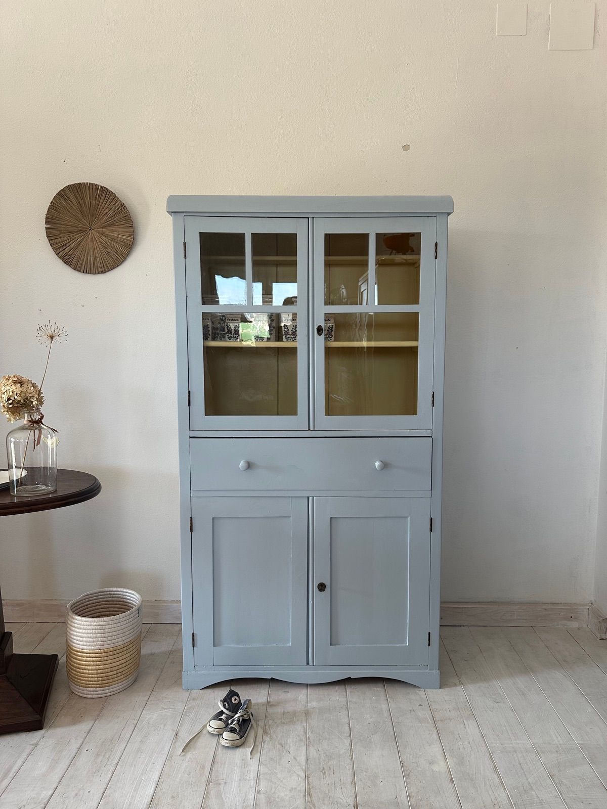 Vitrine blau