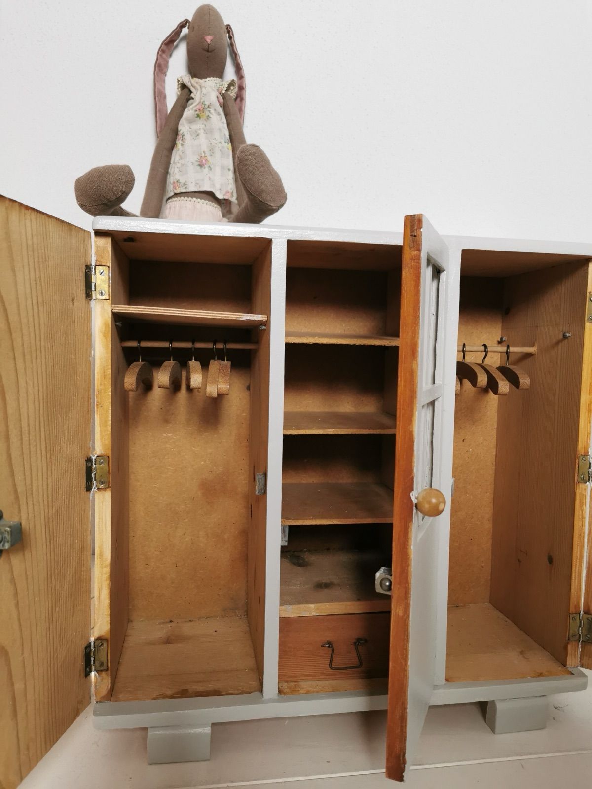 Puppenkasten grau, Ansicht 3