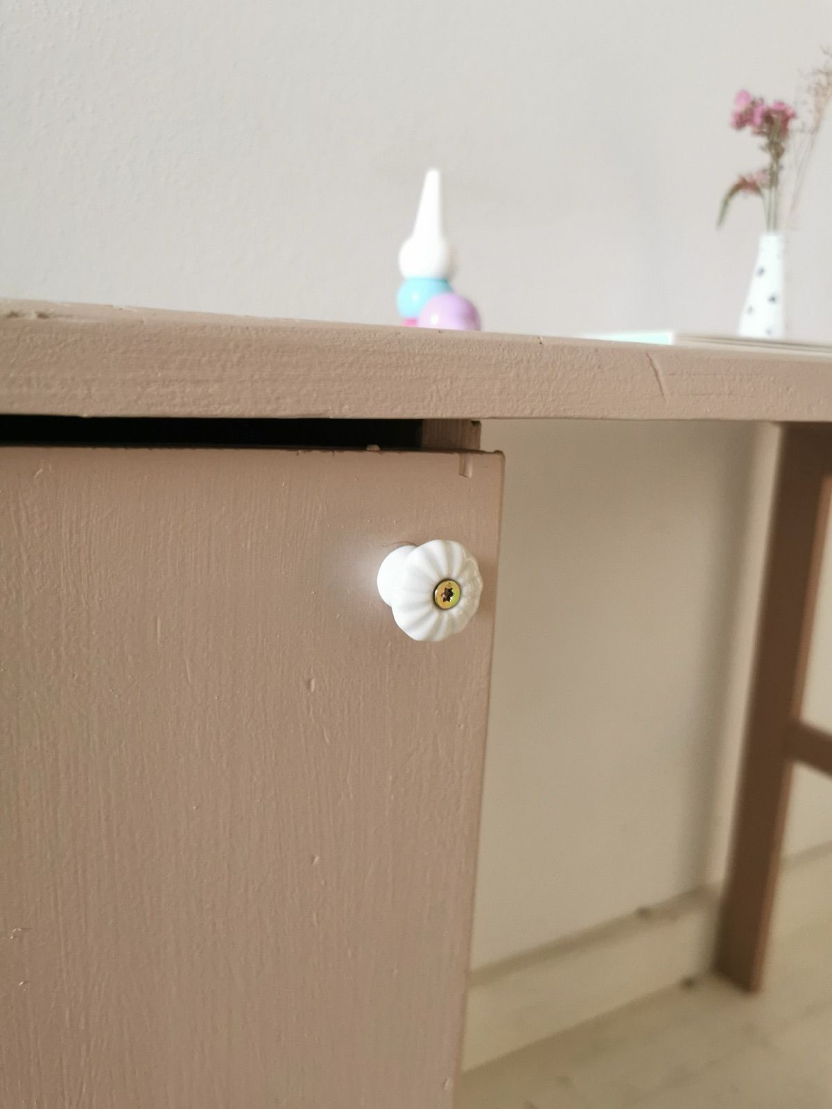 Kinderschreibtisch mit vier Laden, Ansicht 5