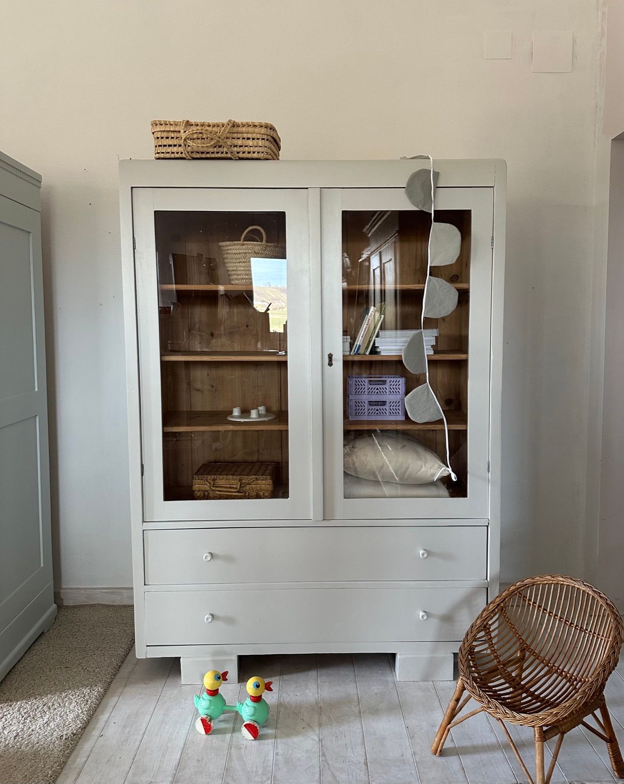 Antike Vitrine Glas