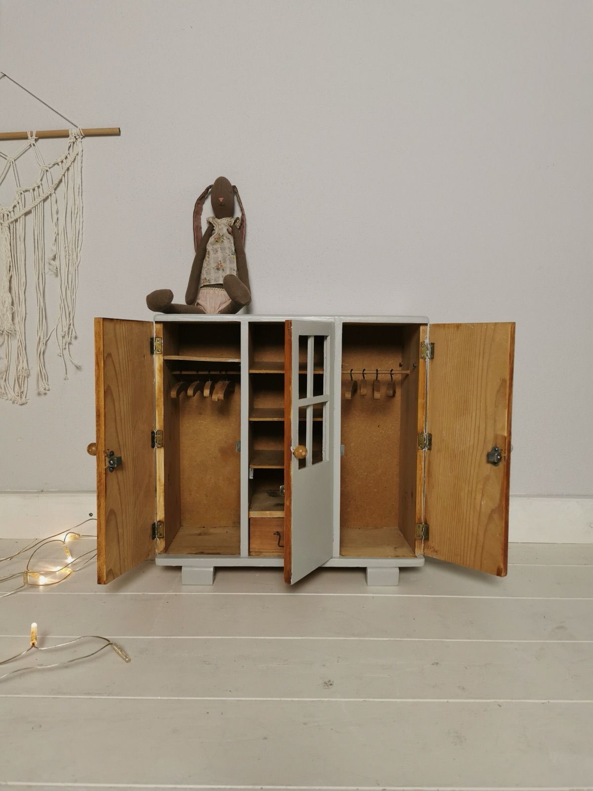 Puppenkasten grau, Ansicht 4