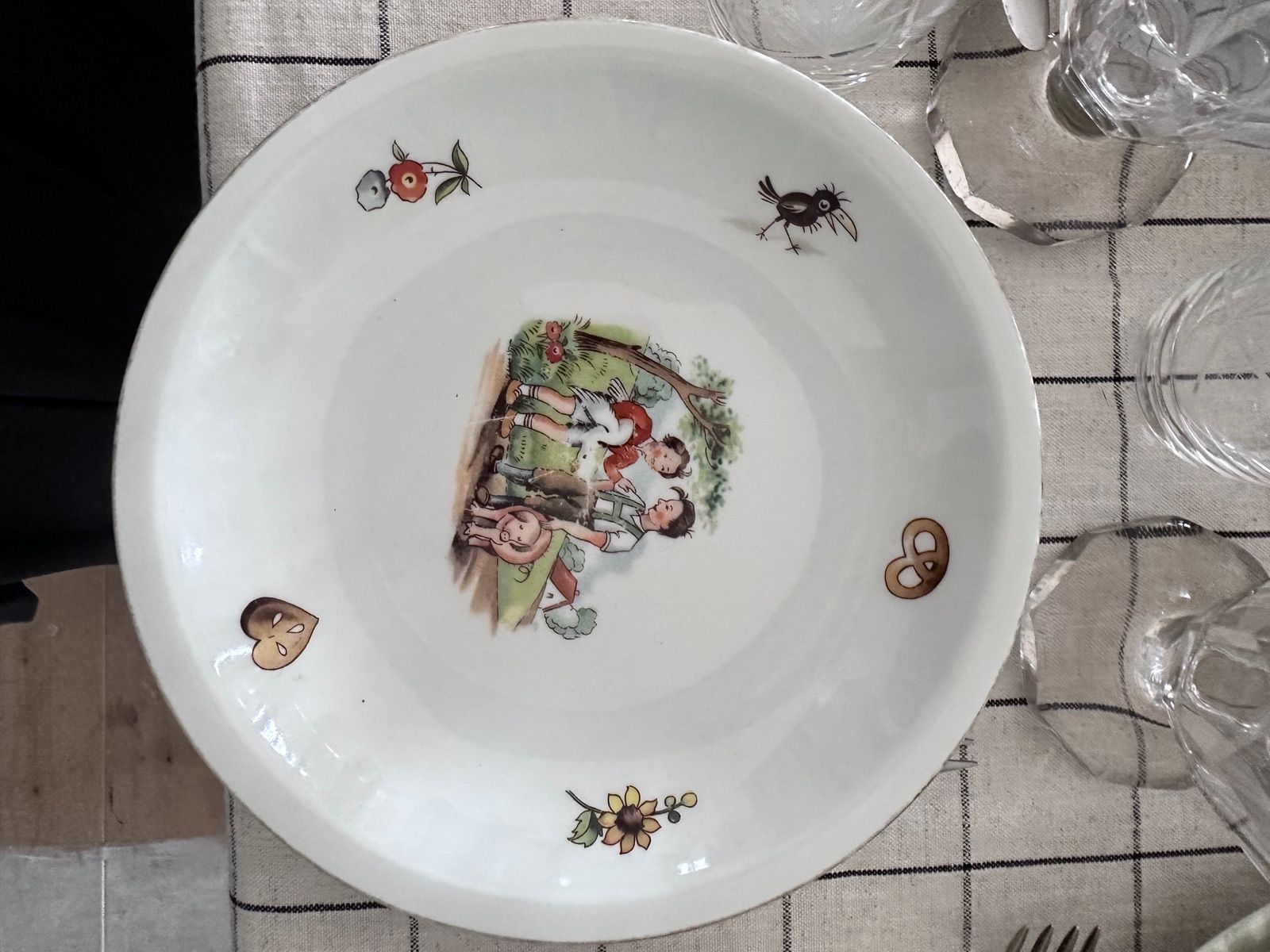 Vintage Kindergeschirr