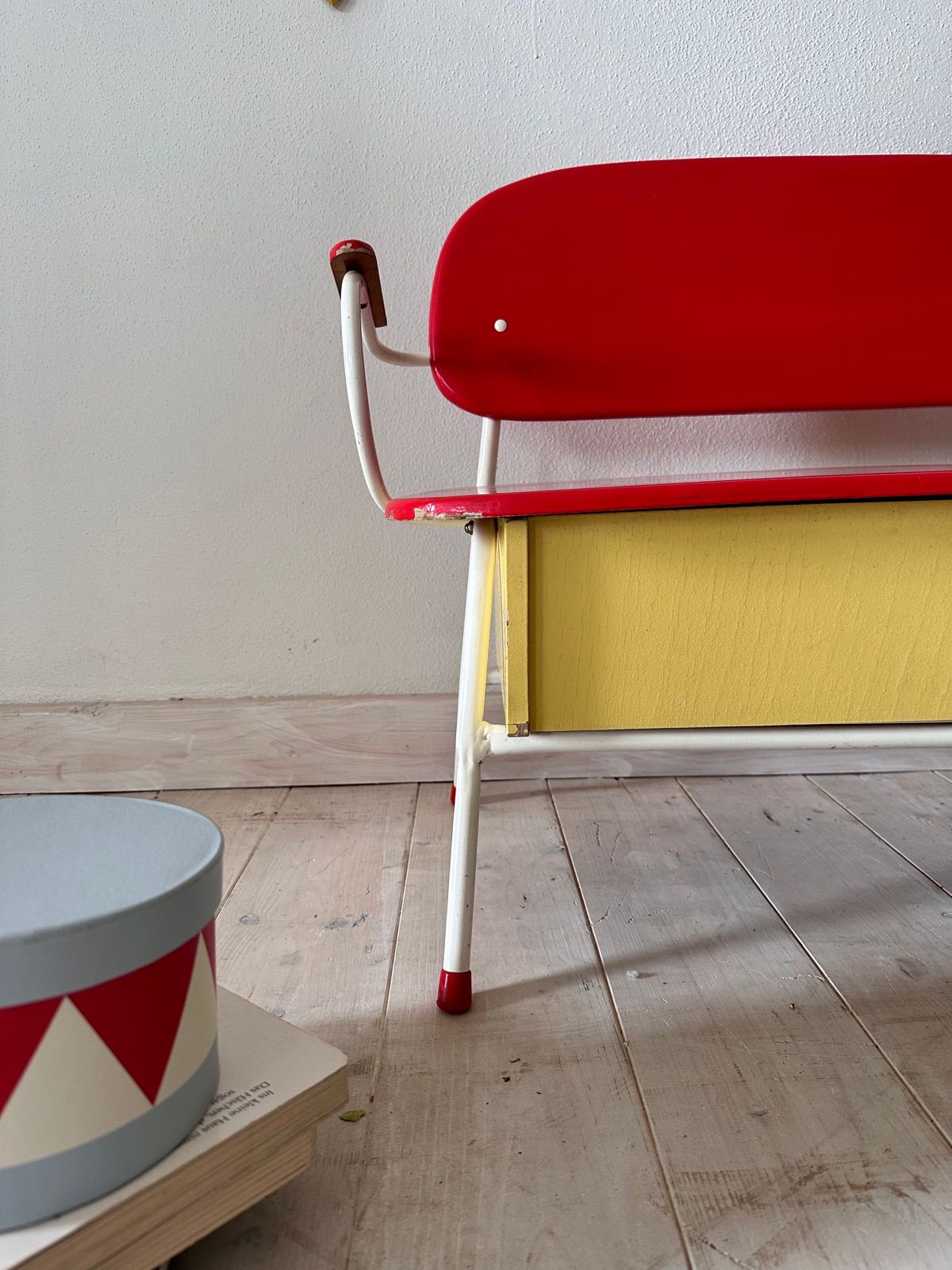 Vintage Bank 50er Jahre, Ansicht 3