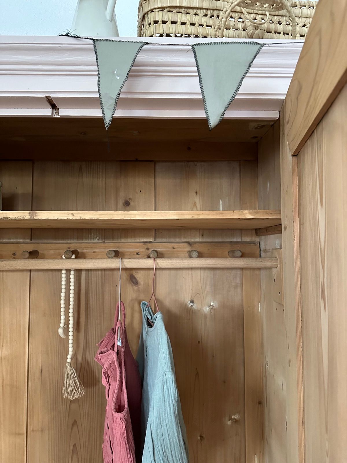 Vintage Kasten Calamine, Ansicht 3