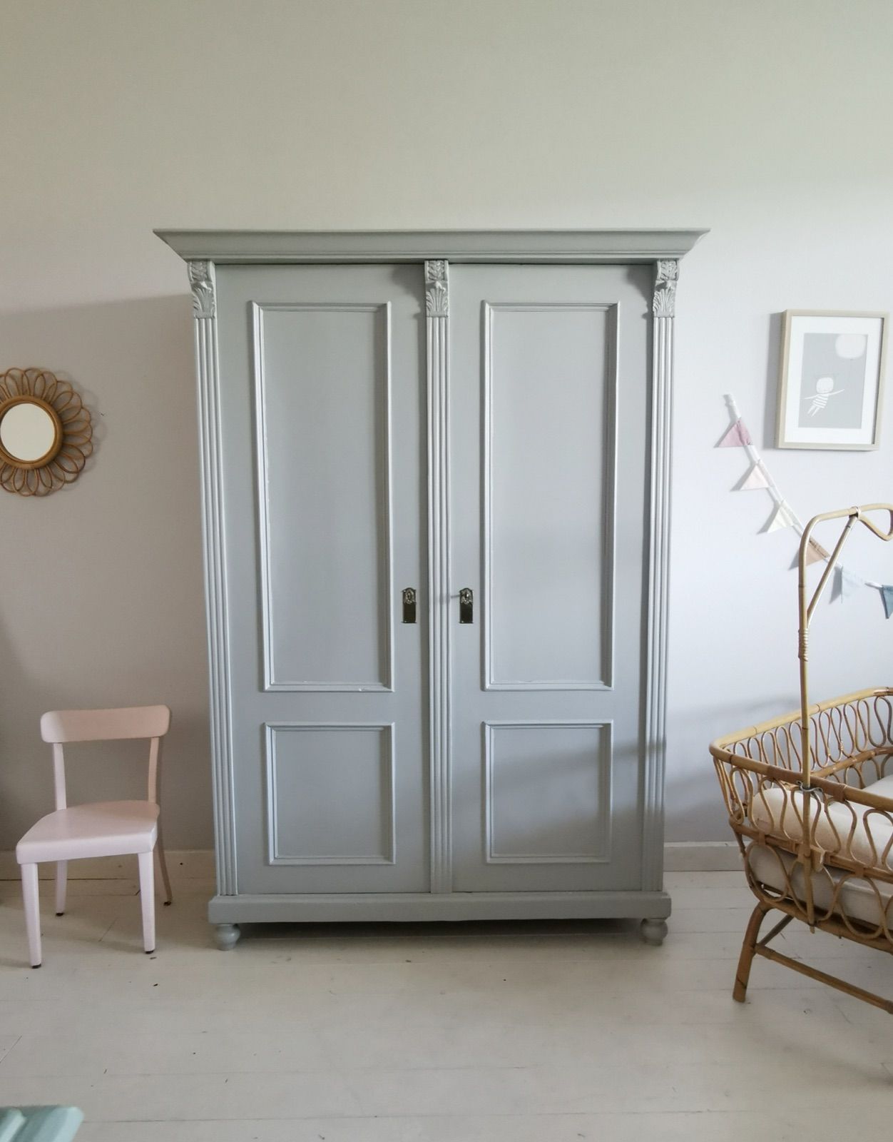 Vintage Kasten, 190 cm breit, Ansicht 2
