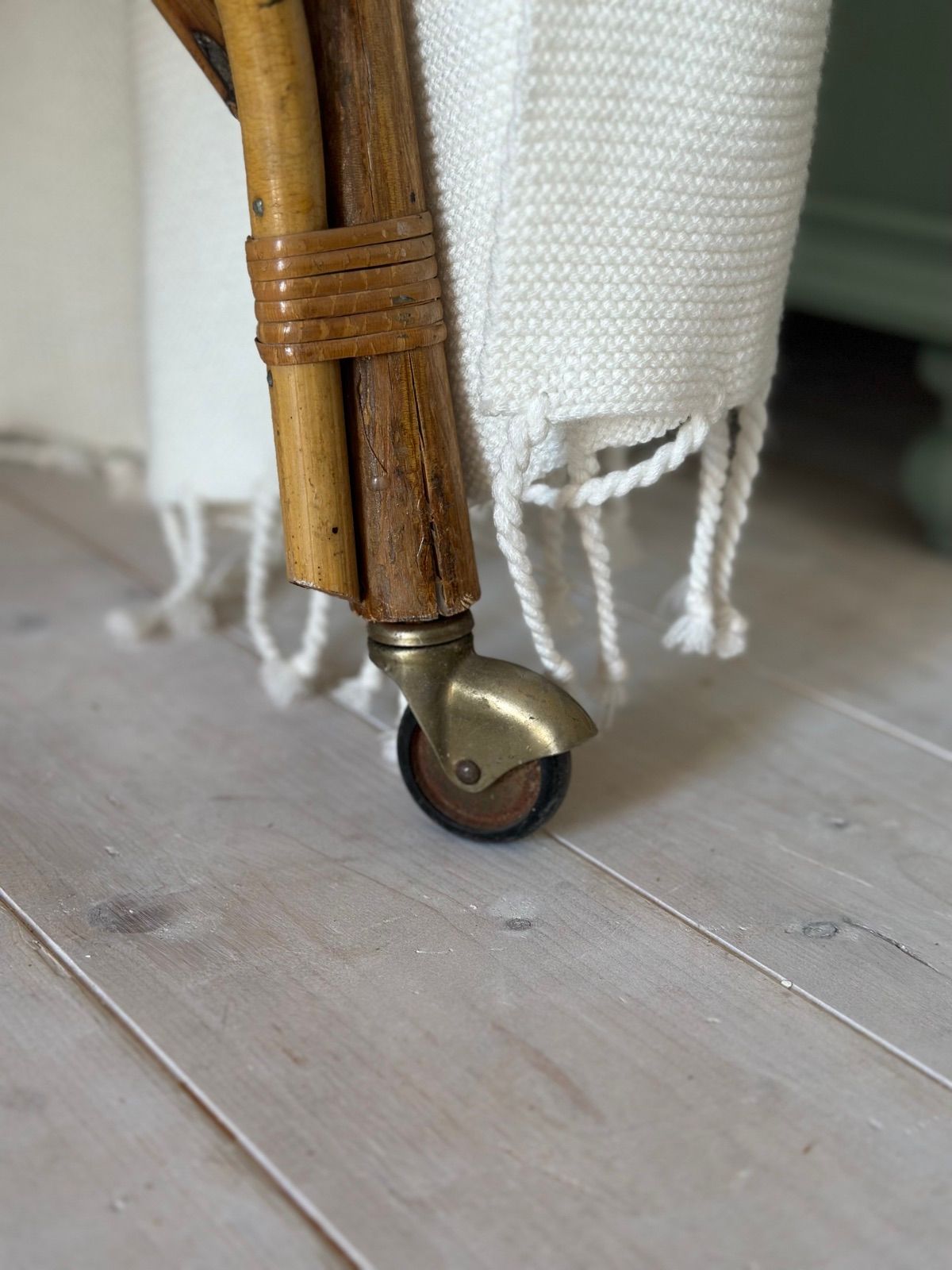 Rattan Stubenwagen Vintage, Ansicht 4