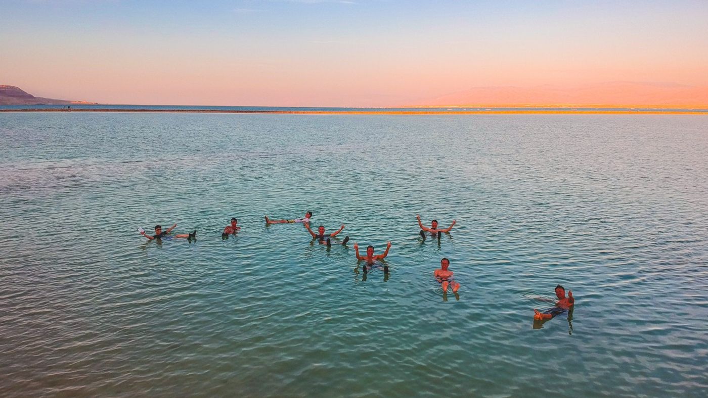 Saving the Dead Sea from Extinction 1