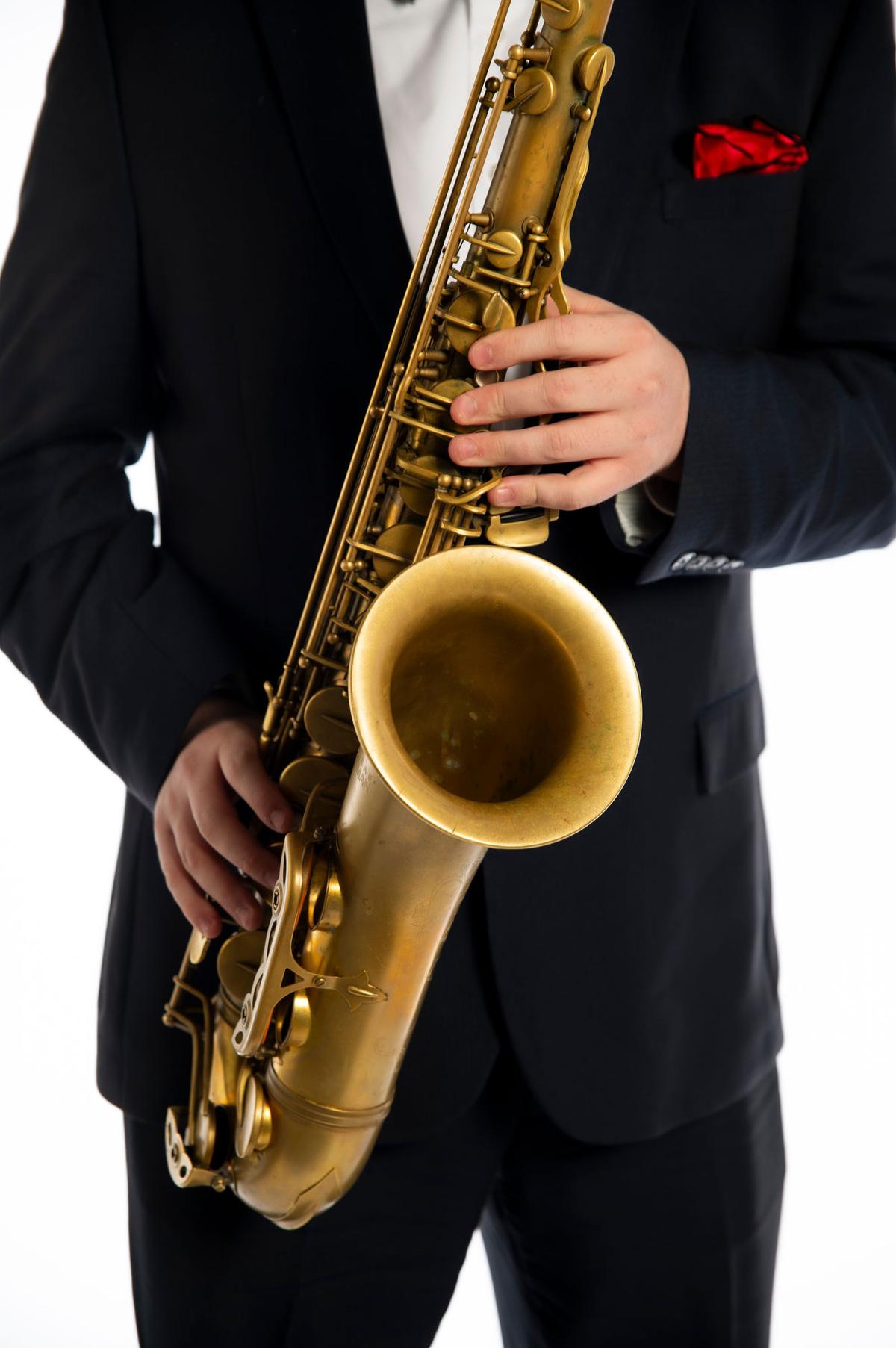 Horn section — close up