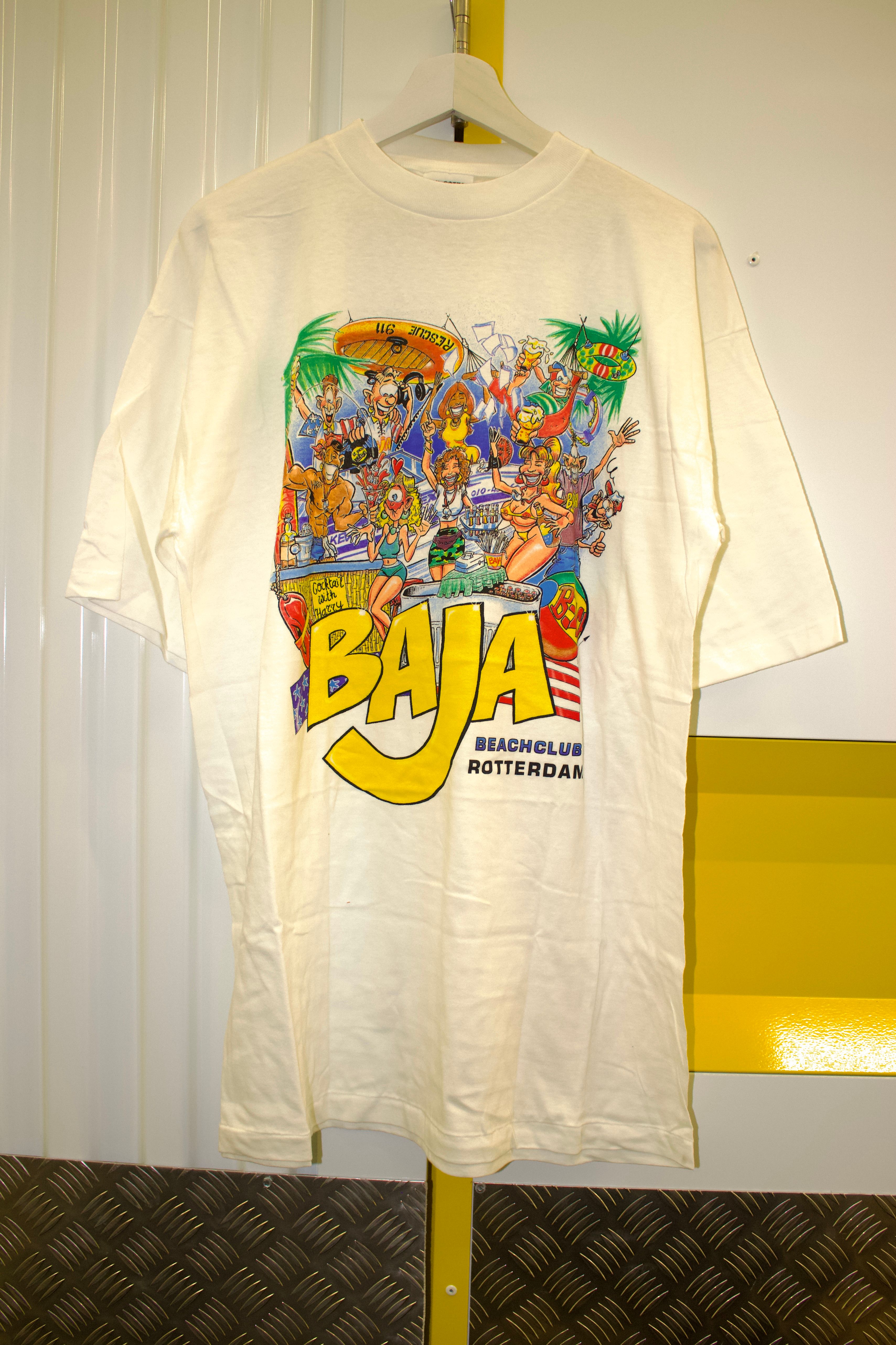 SHIRT CARROUSEL