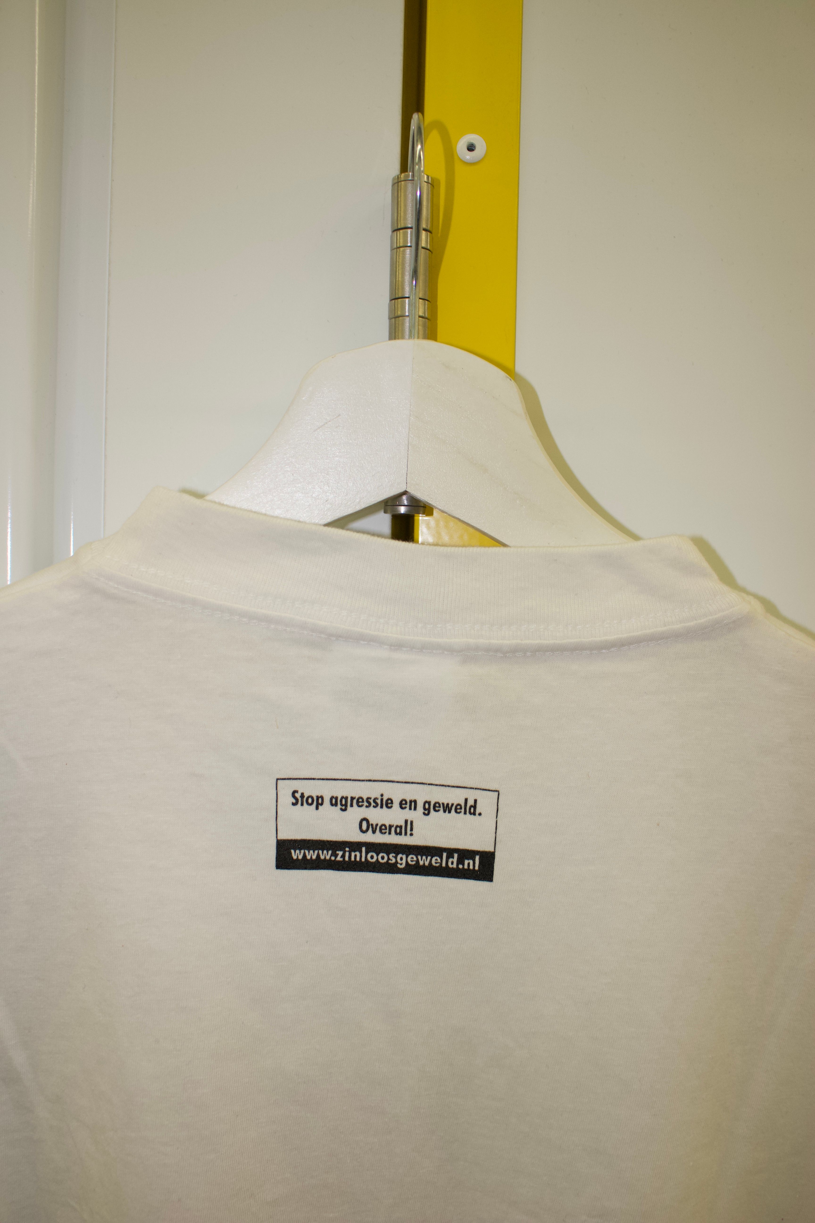 SHIRT CARROUSEL
