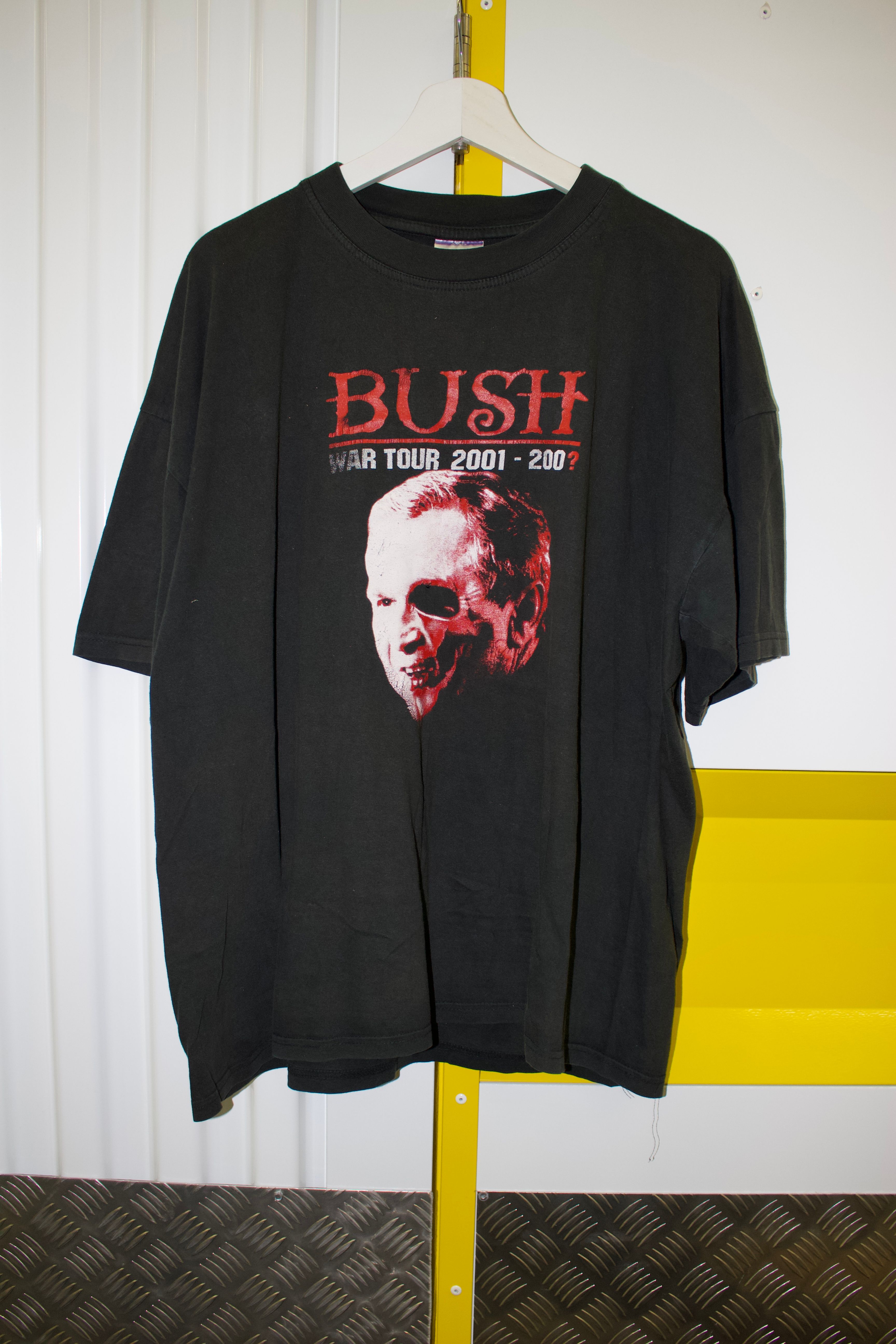 SHIRT CARROUSEL