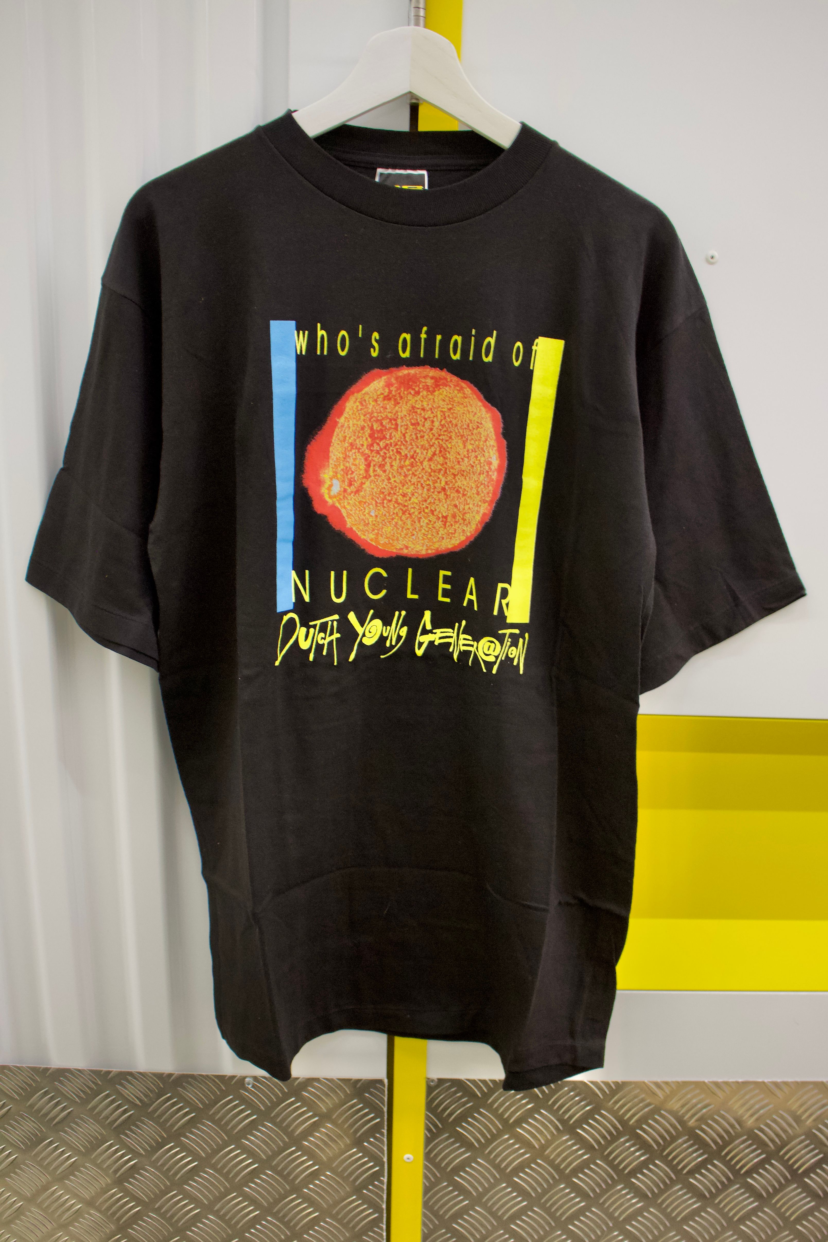 VINTAGE SHIRT CARROUSEL