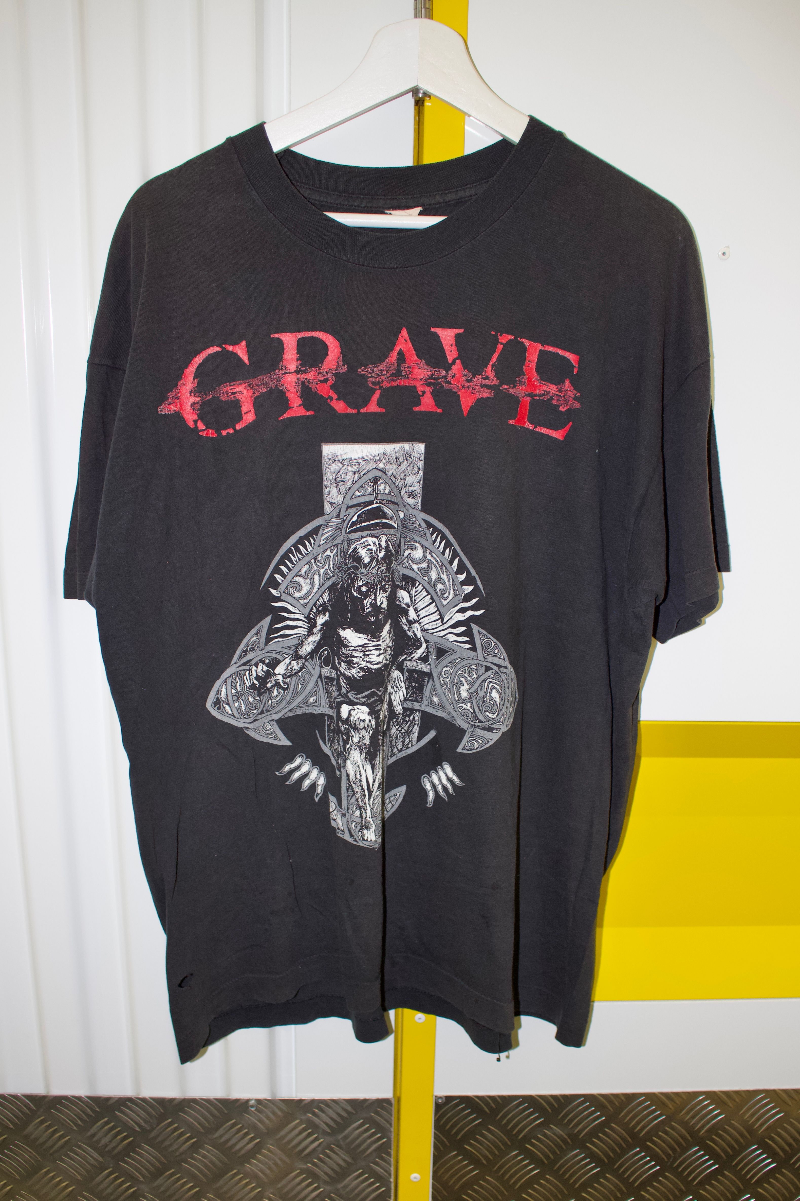 SHIRT CARROUSEL