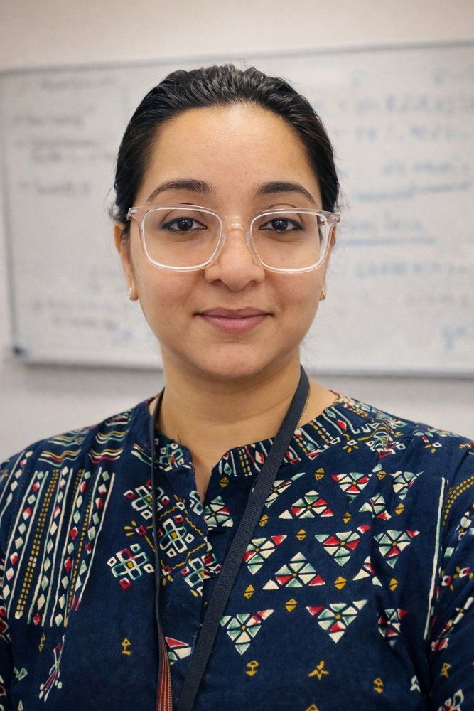 Aayushi